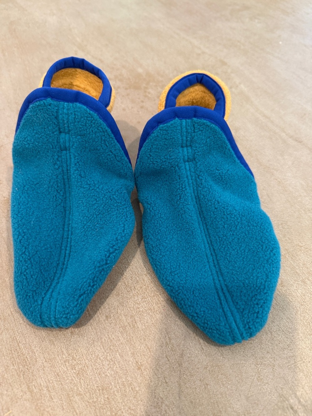 Patagonia Teal Kids Fleece Slippers with Blue and Yellow Accents